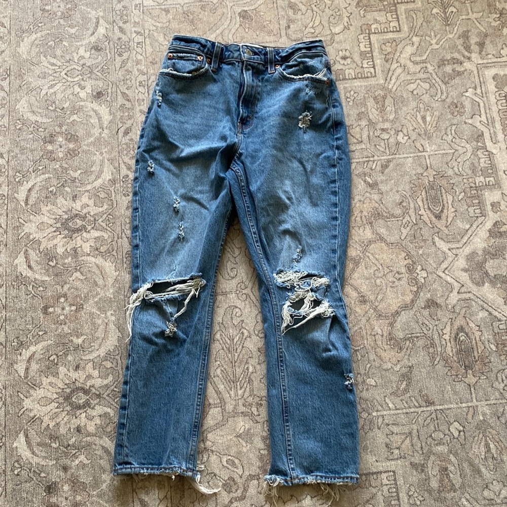 Abercrombie high rise mom jean